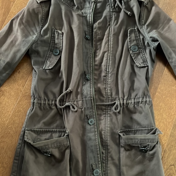 Aritzia fall/spring khaki jacket - Picture 3 of 12